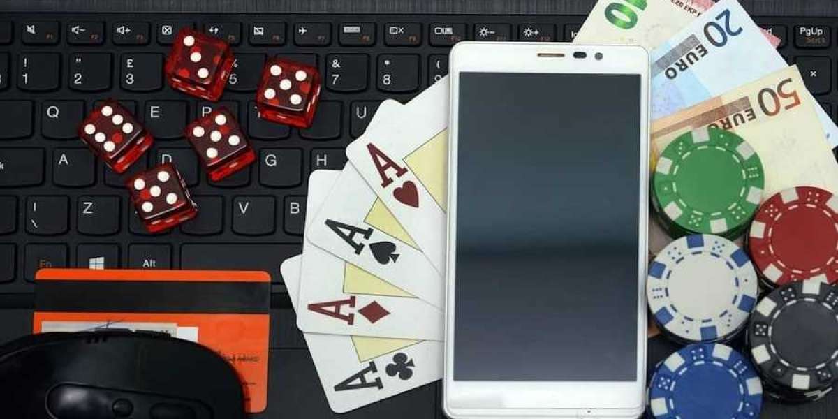 Mastering the Art of Online Baccarat: A Detailed Guide